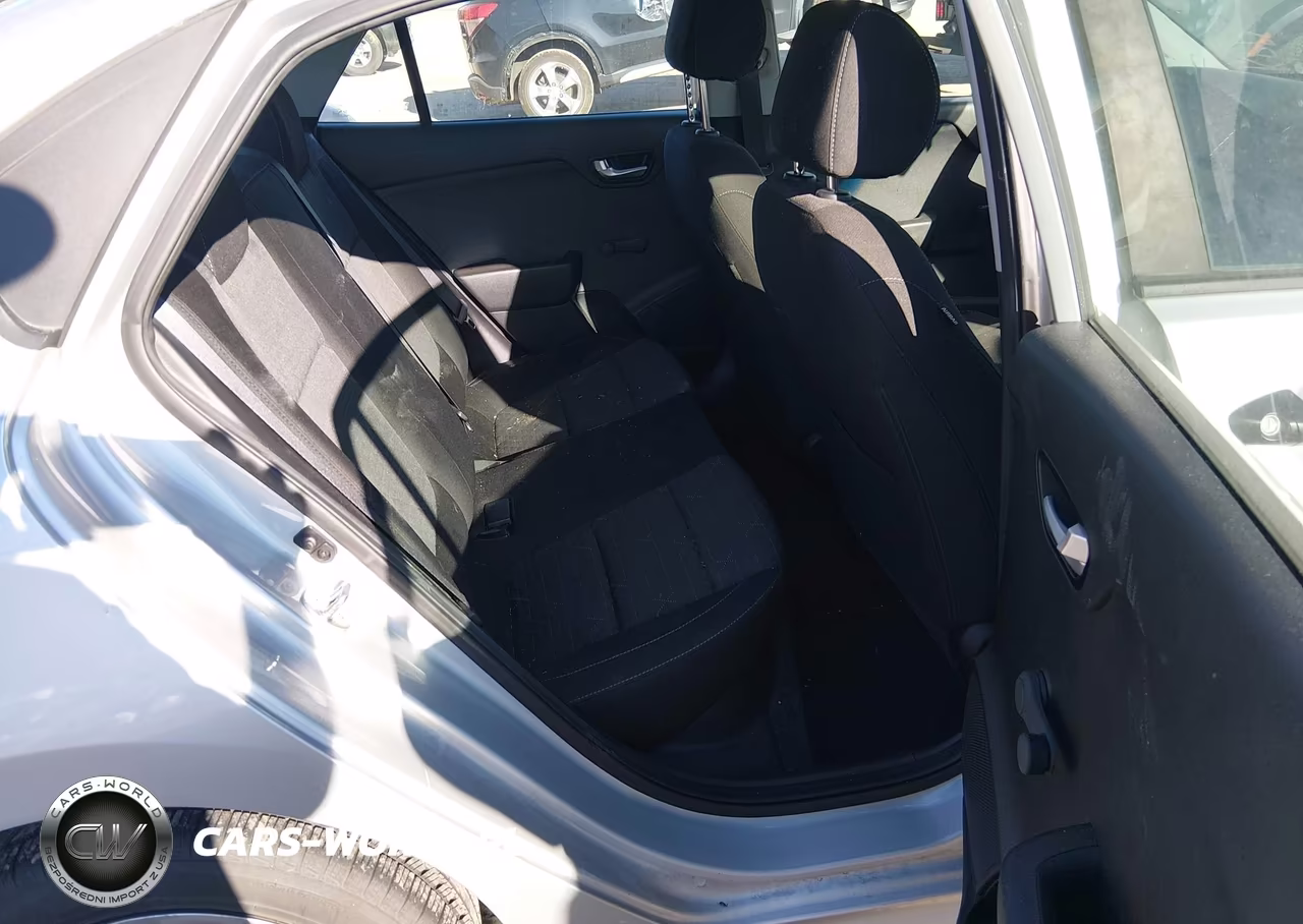 2018 Kia Rio Lx VIN:3KPA24AB9JE073429 - 8