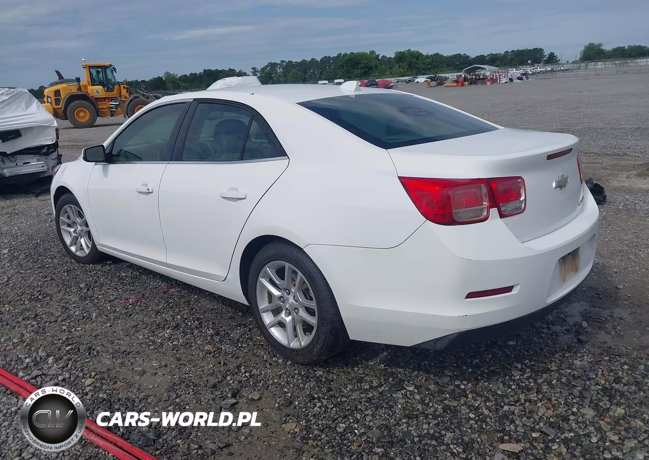 2013 Chevrolet Malibu Eco VIN:1G11D5SR6DF141121 - 3