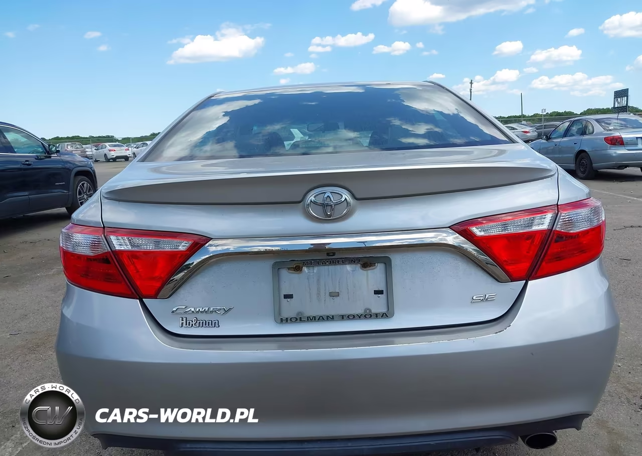 2017 Toyota Camry Se VIN:4T1BF1FK0HU415101 - 16