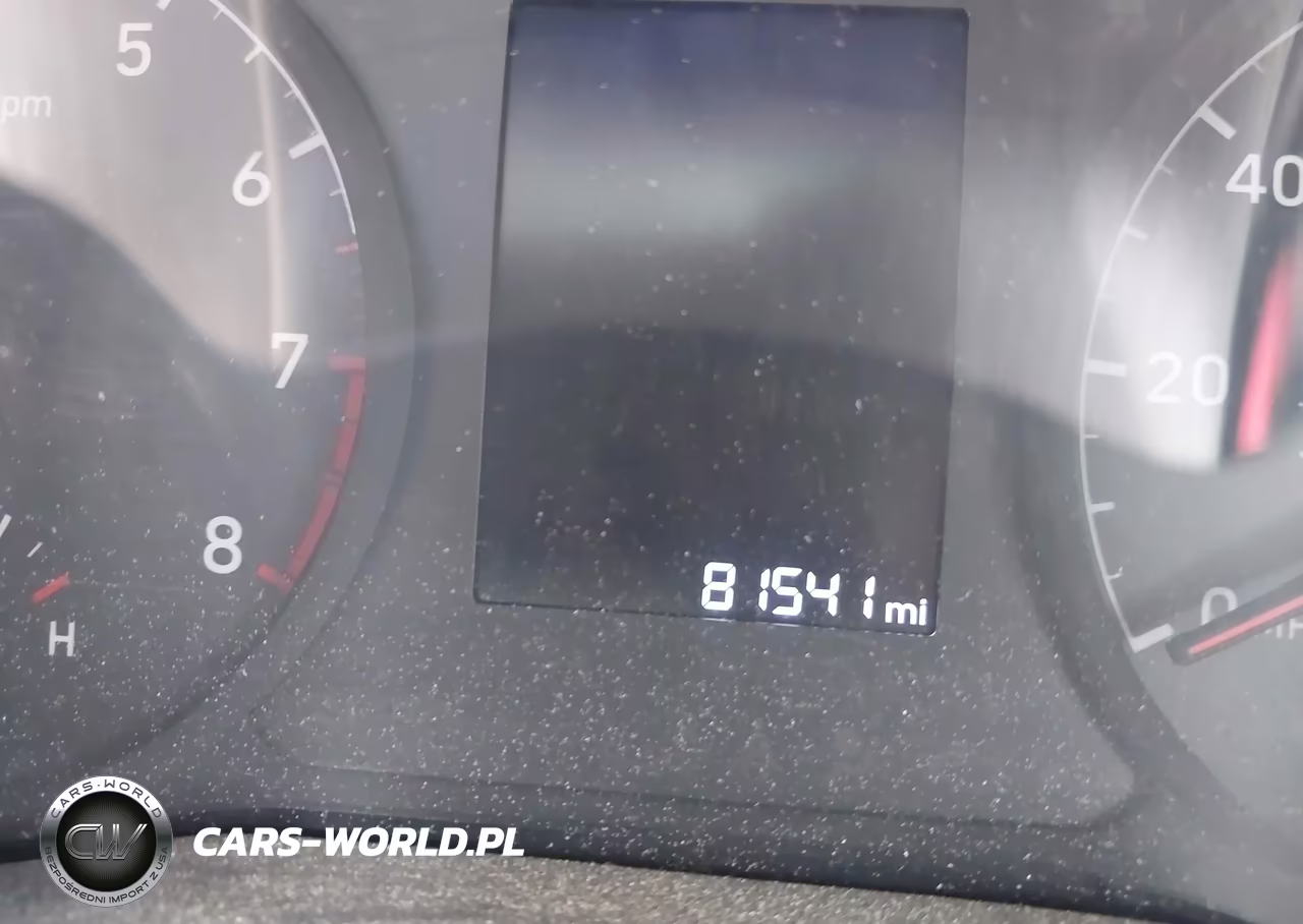 2019 Hyundai Accent Se VIN:3KPC24A32KE070701 - 12