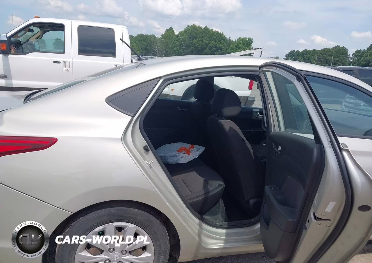 2019 Hyundai Accent Se VIN:3KPC24A32KE070701 - 8