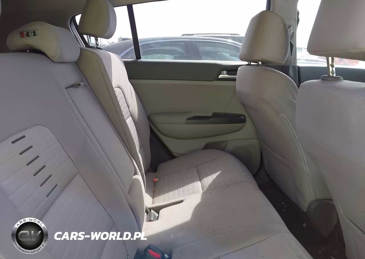 2019 Kia Sportage Lx VIN:KNDPM3AC6K7524177 - 8