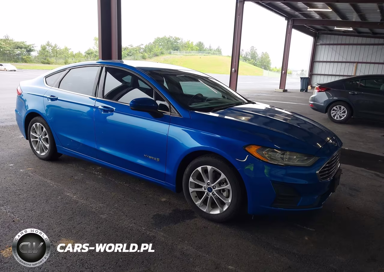 2019 Ford Fusion Hybrid Se – zdjęcie 1 z 21