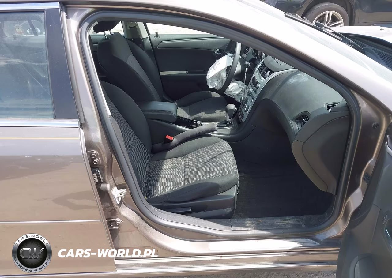 2012 Chevrolet Malibu 1Lt VIN:1G1ZC5E05CF106037 - 5