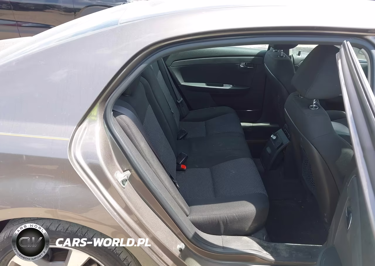 2012 Chevrolet Malibu 1Lt VIN:1G1ZC5E05CF106037 - 8
