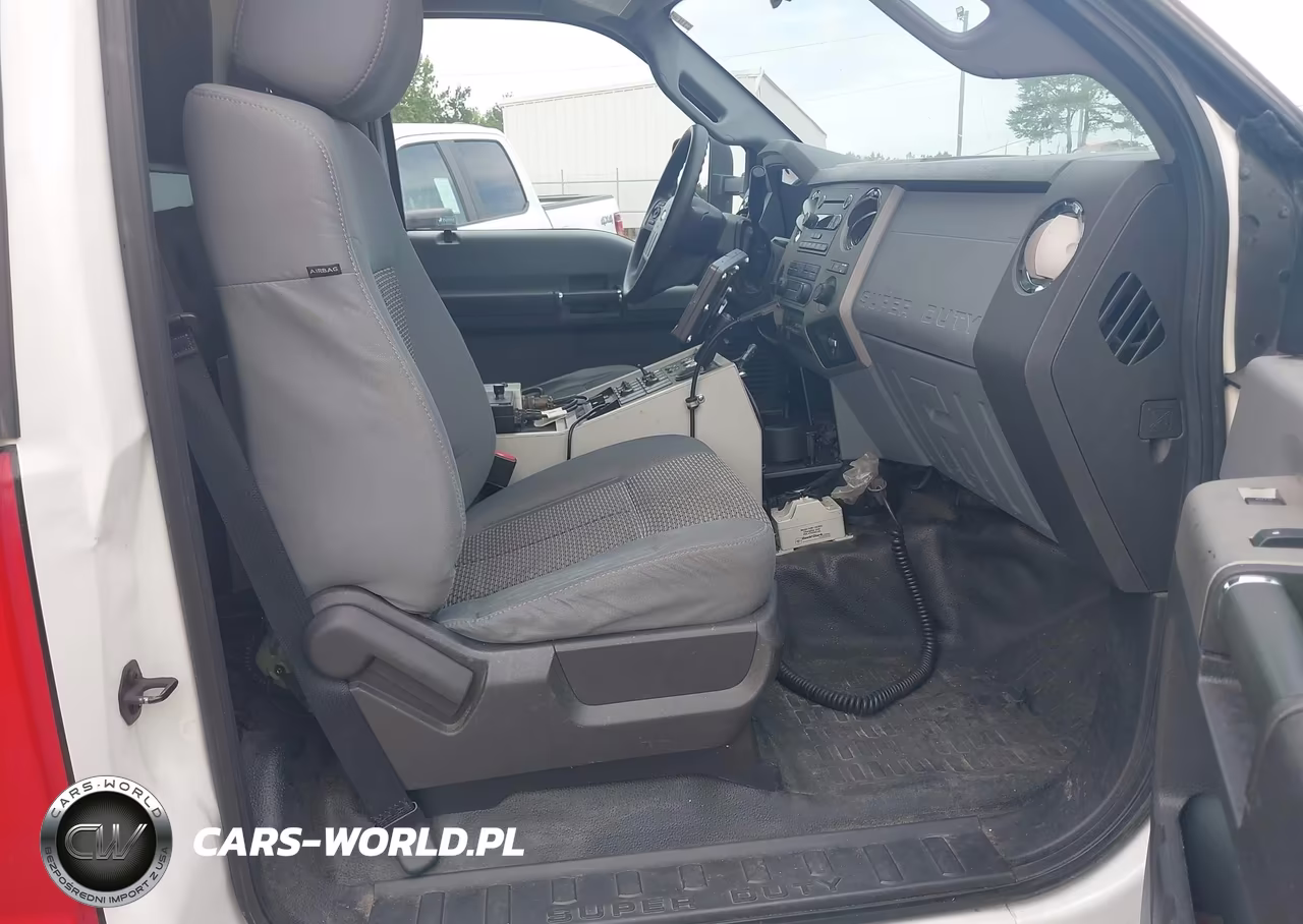 2016 Ford F-450 Chassis Xlt VIN:1FDUF4GT8GEA45221 - 5
