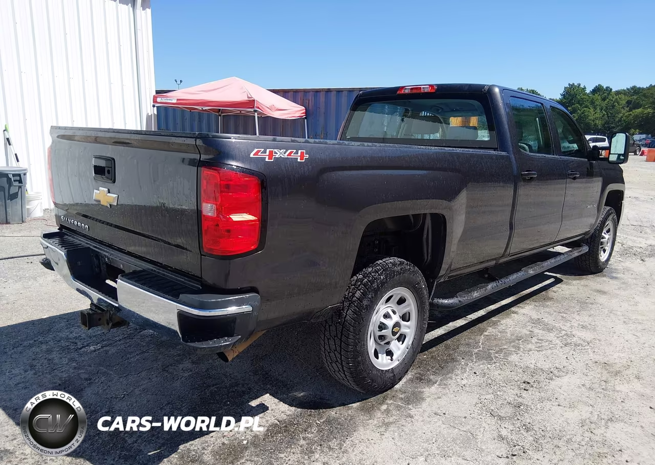 2015 Chevrolet Silverado 3500Hd Wt VIN:1GC4KYCGXFF624851 - 4