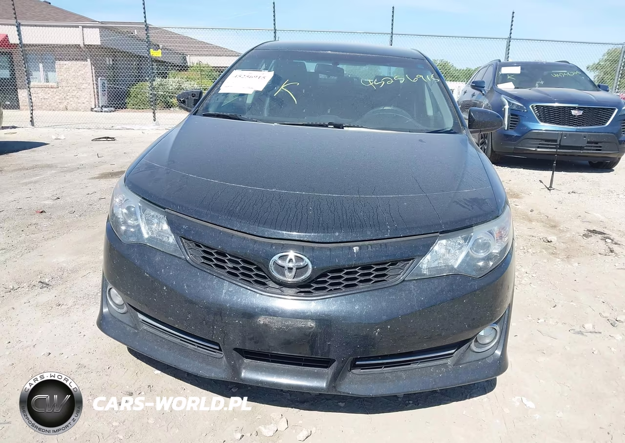 2014 Toyota Camry Se VIN:4T1BF1FK0EU461586 - 12