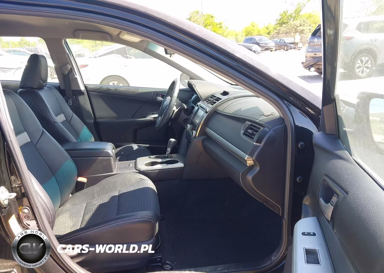 2014 Toyota Camry Se VIN:4T1BF1FK0EU461586 - 5