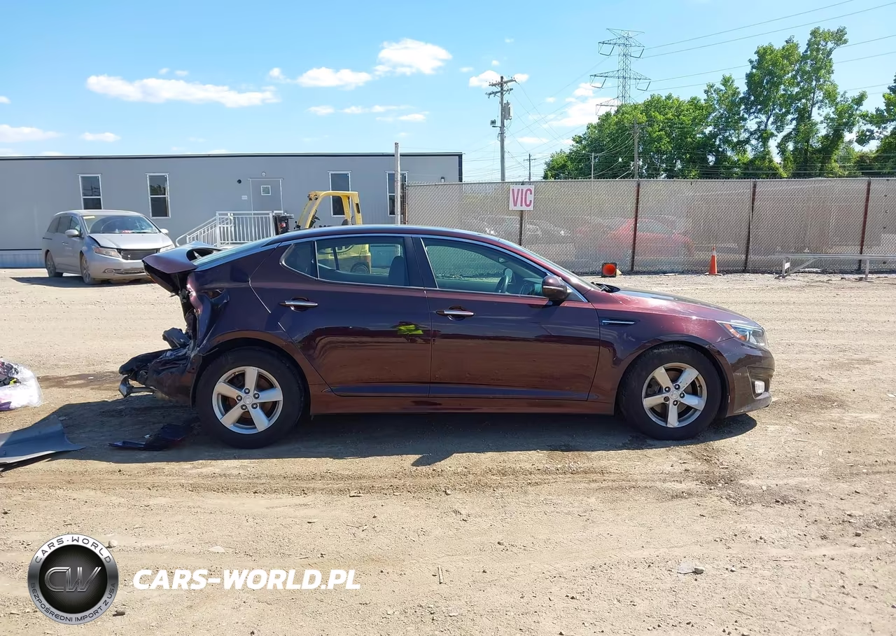 2015 Kia Optima Lx VIN:5XXGM4A79FG467737 - 14