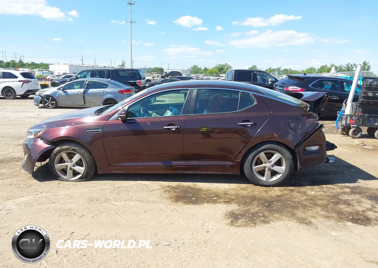 2015 Kia Optima Lx VIN:5XXGM4A79FG467737 - 15
