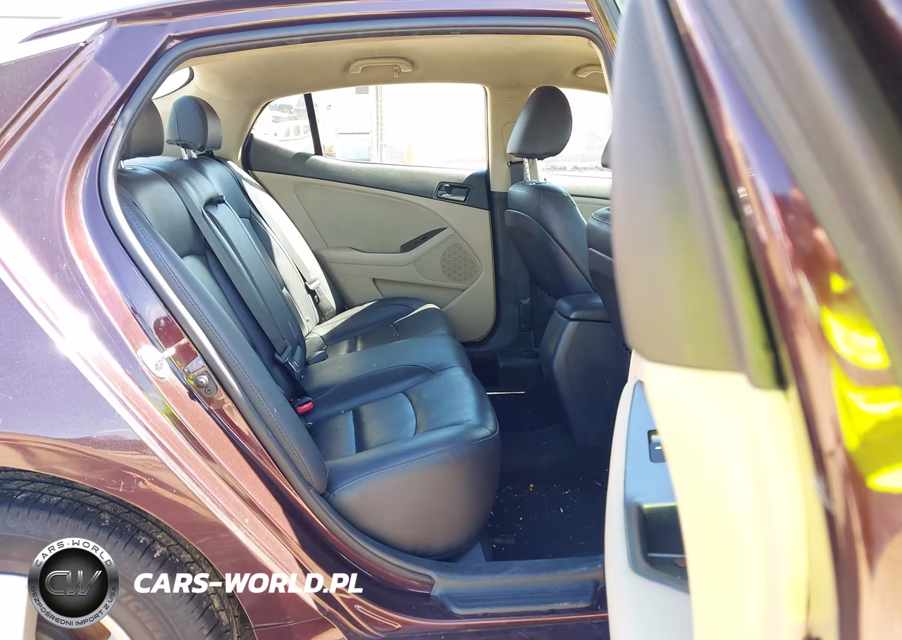 2015 Kia Optima Lx VIN:5XXGM4A79FG467737 - 8