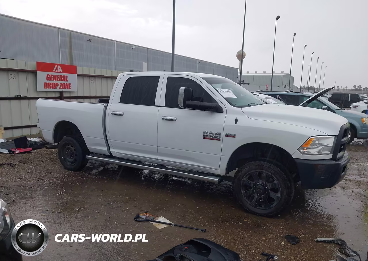 2017 Ram 2500 Tradesman 4X2 6'4 Box VIN:3C6UR4CJ6HG715656 - 14