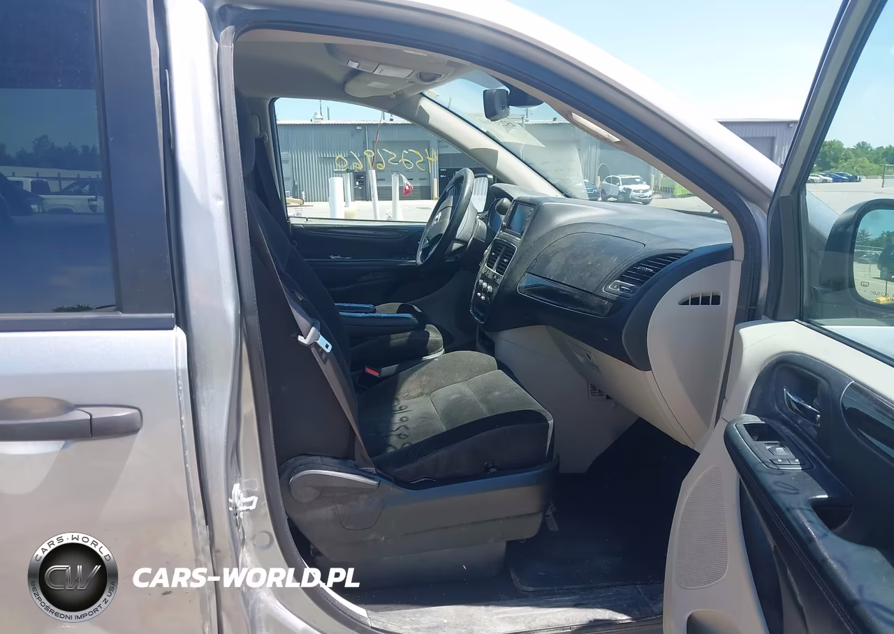 2019 Dodge Grand Caravan Se VIN:2C4RDGBG0KR700205 - 5