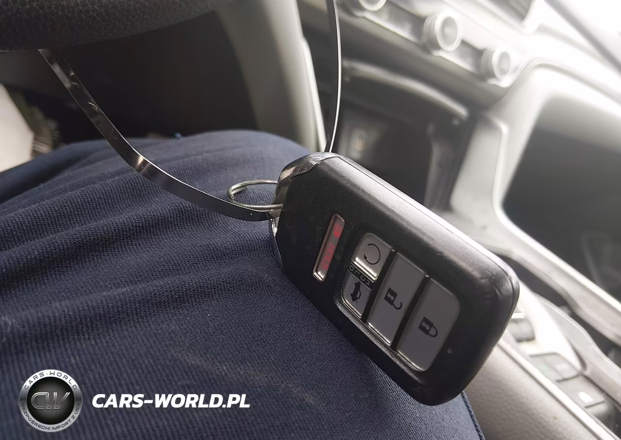 2019 Honda Accord Hybrid VIN:1HGCV3F18KA011620 - 11