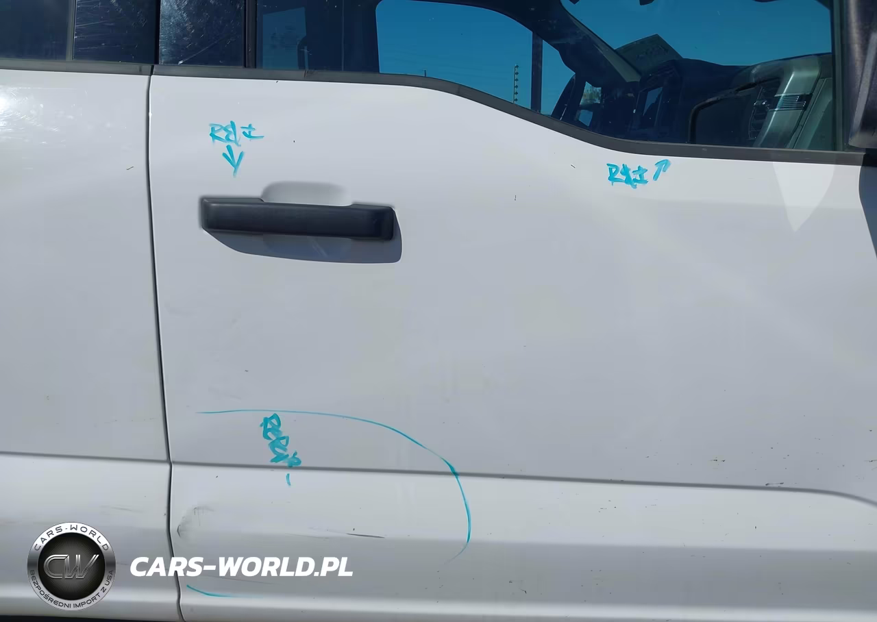 2023 Ford F-150 Xlt VIN:1FTFW1E56PKD01065 - 12