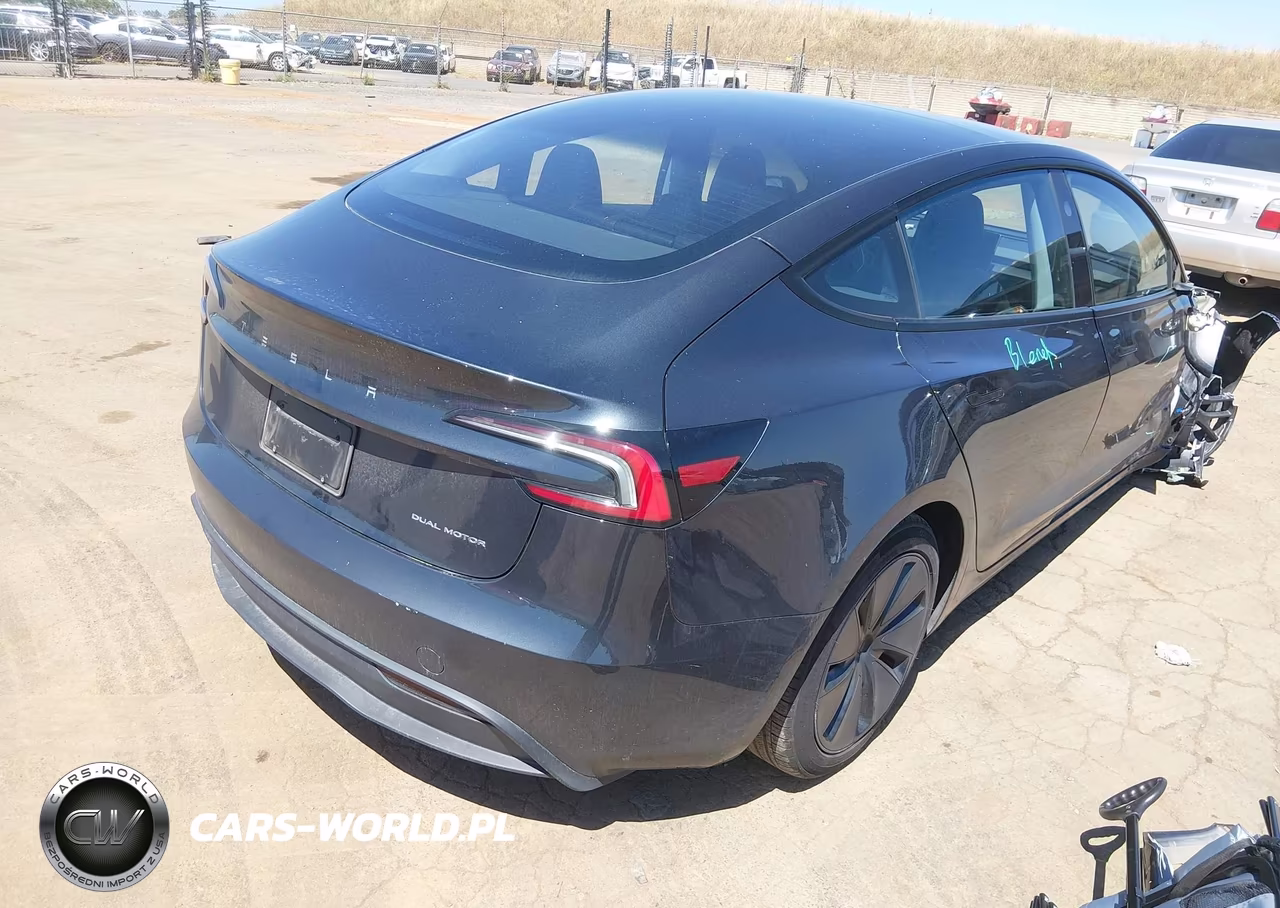 2024 Tesla Model 3 Long Range Dual Motor All-Wheel Drive VIN:5YJ3E1EB0RF753928 - 4