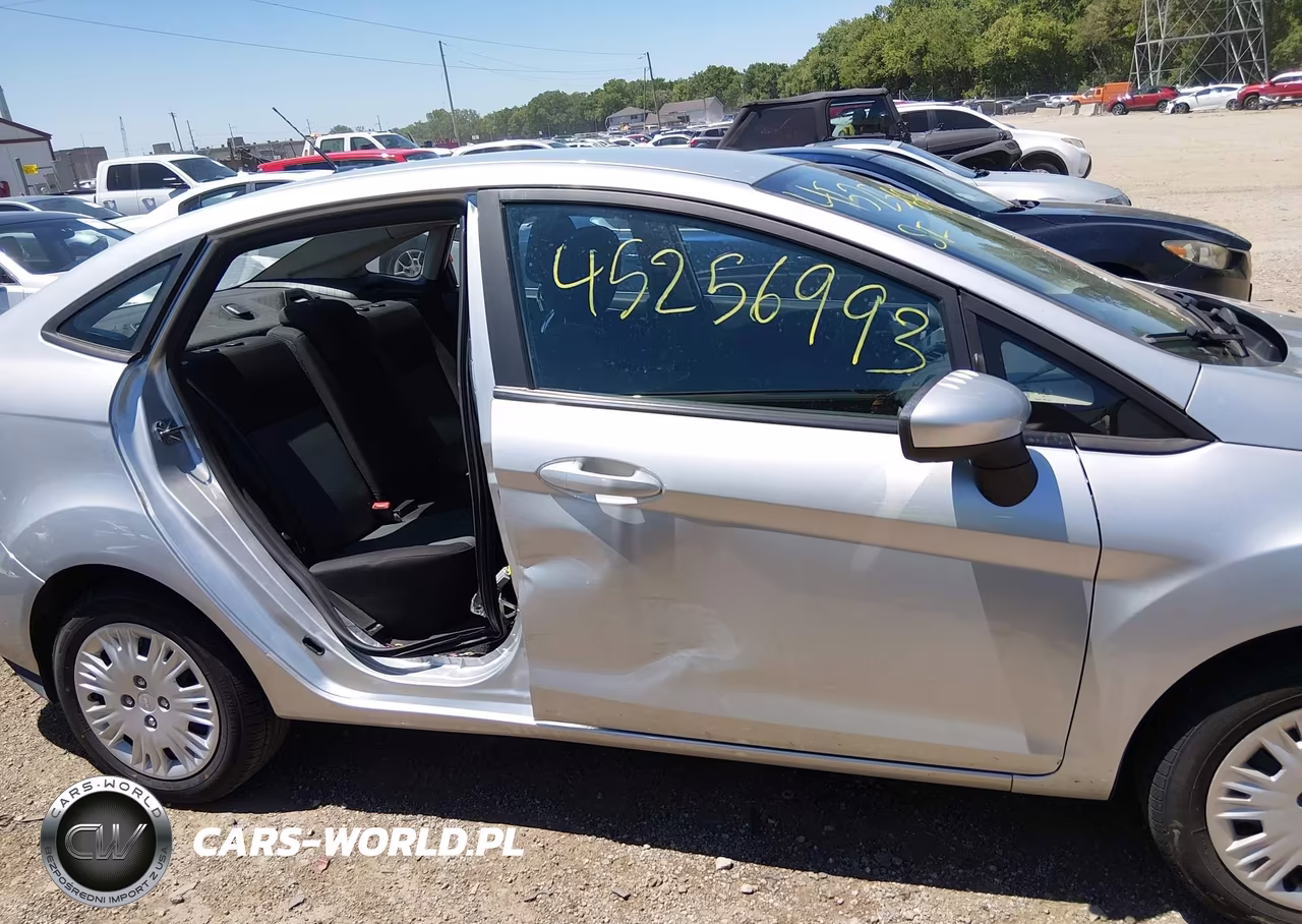 2019 Ford Fiesta S VIN:3FADP4AJ0KM110516 - 14
