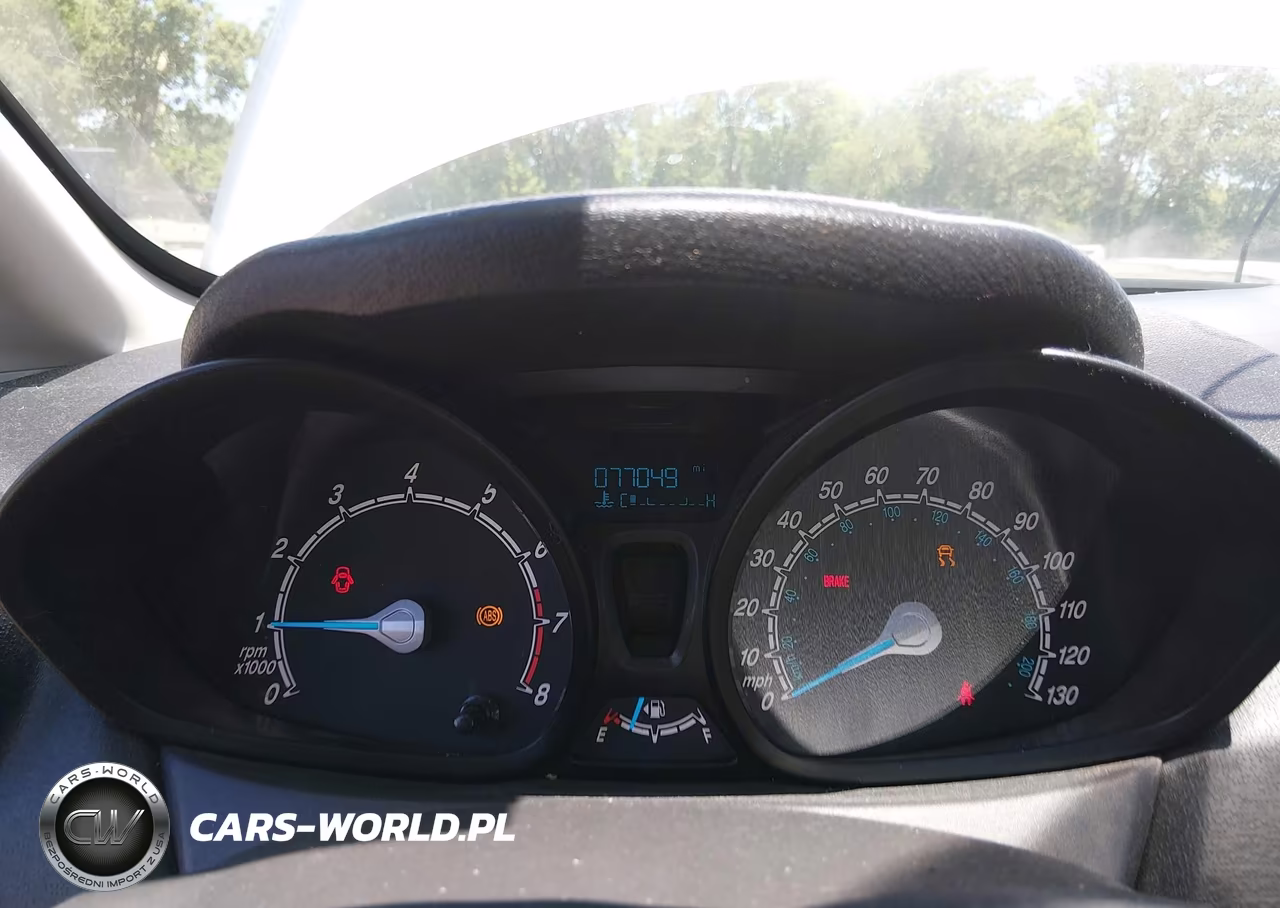 2019 Ford Fiesta S VIN:3FADP4AJ0KM110516 - 7
