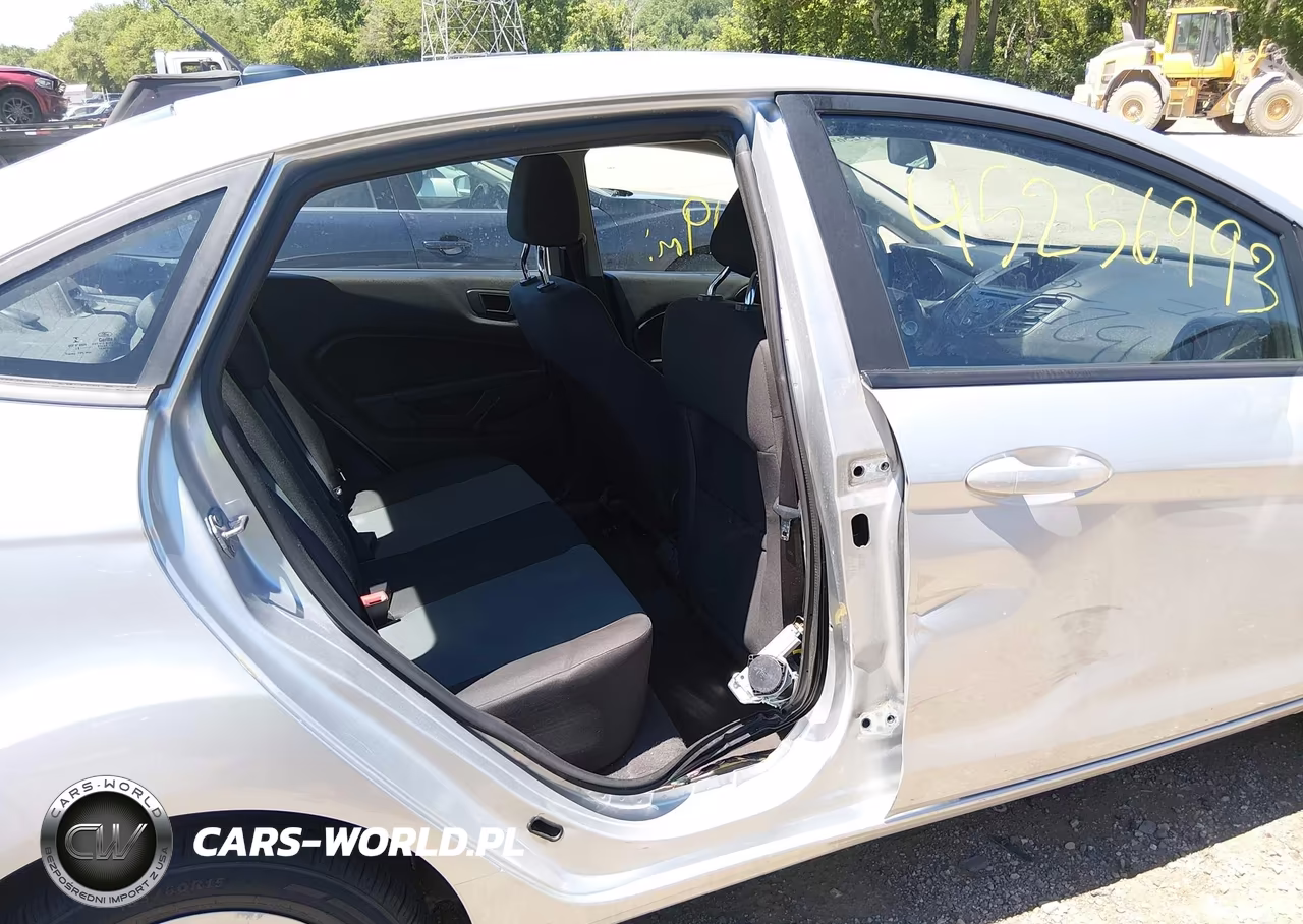 2019 Ford Fiesta S VIN:3FADP4AJ0KM110516 - 8