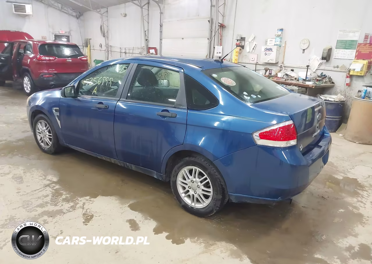 2008 Ford Focus Se-Ses VIN:1FAHP35N28W244073 - 3