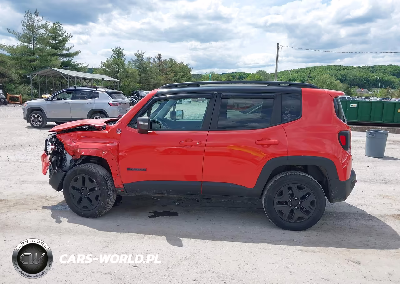 2018 Jeep Renegade Trailhawk 4X4 VIN:ZACCJBCB4JPH94967 - 15