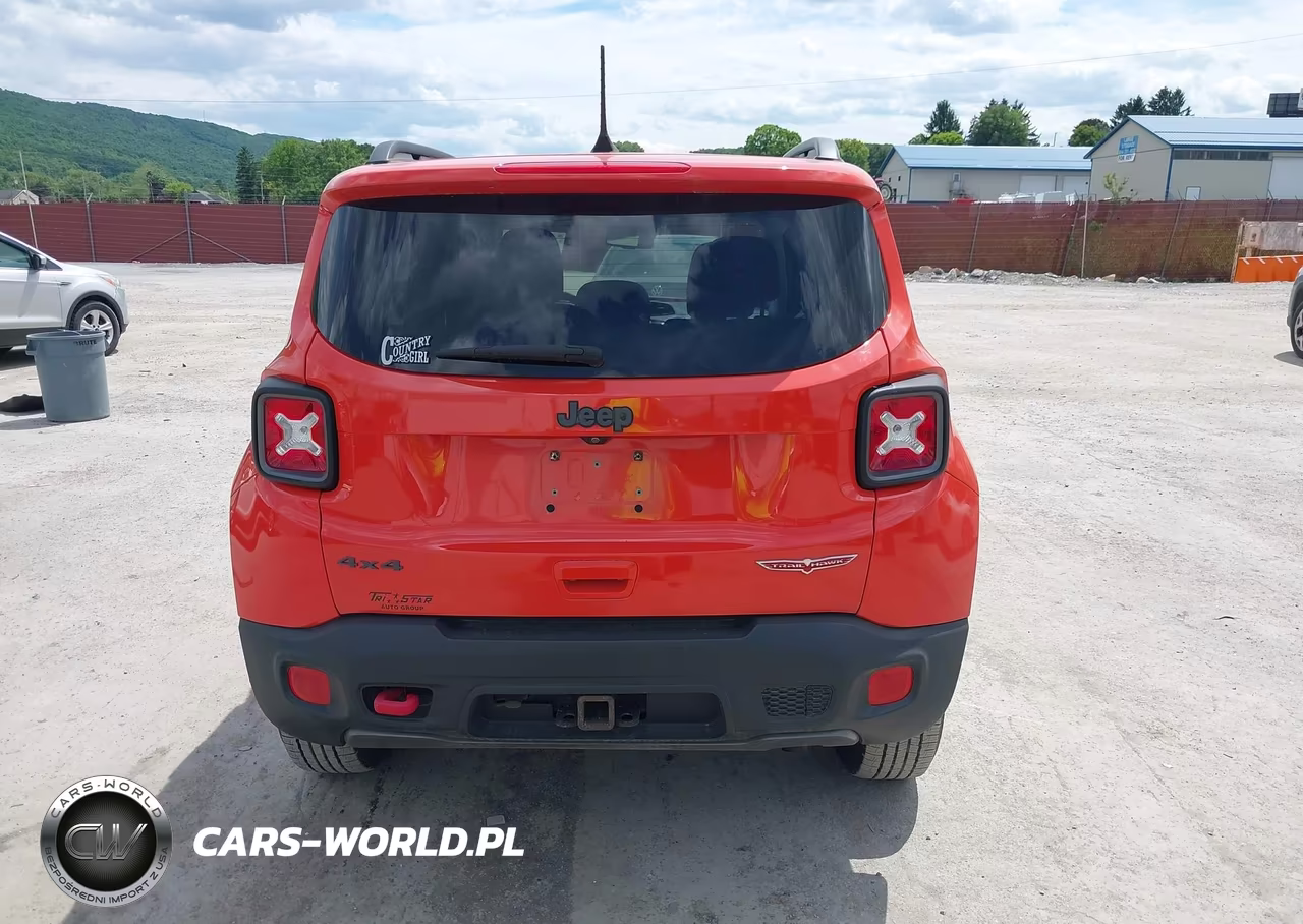 2018 Jeep Renegade Trailhawk 4X4 VIN:ZACCJBCB4JPH94967 - 17