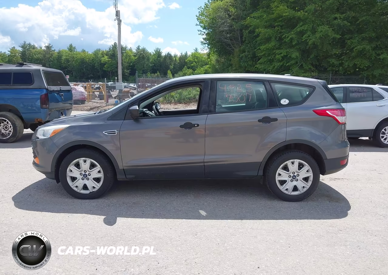 2013 Ford Escape S VIN:1FMCU0F78DUD46698 - 14
