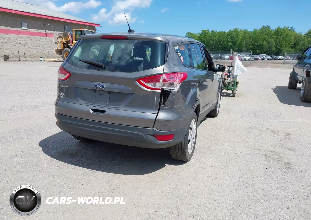 2013 Ford Escape S VIN:1FMCU0F78DUD46698 - 4