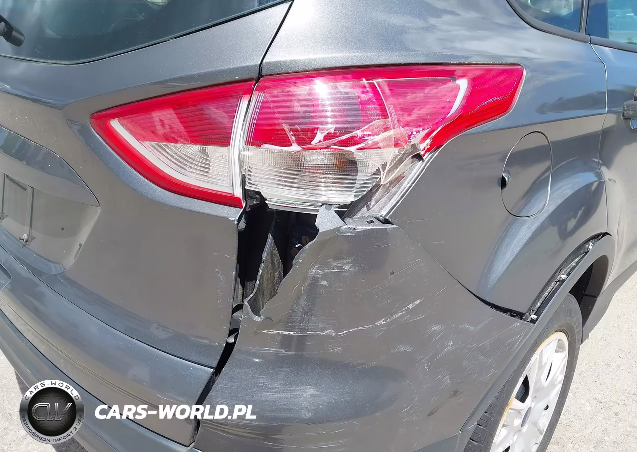 2013 Ford Escape S VIN:1FMCU0F78DUD46698 - 6