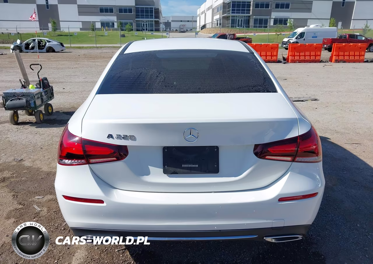 2021 Mercedes-Benz A 220 VIN:W1K3G4EBXMJ296886 - 17
