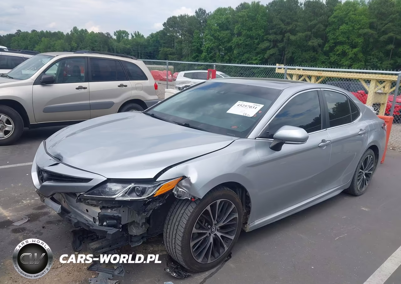 2018 Toyota Camry Se VIN:4T1B11HK8JU527405 - 2