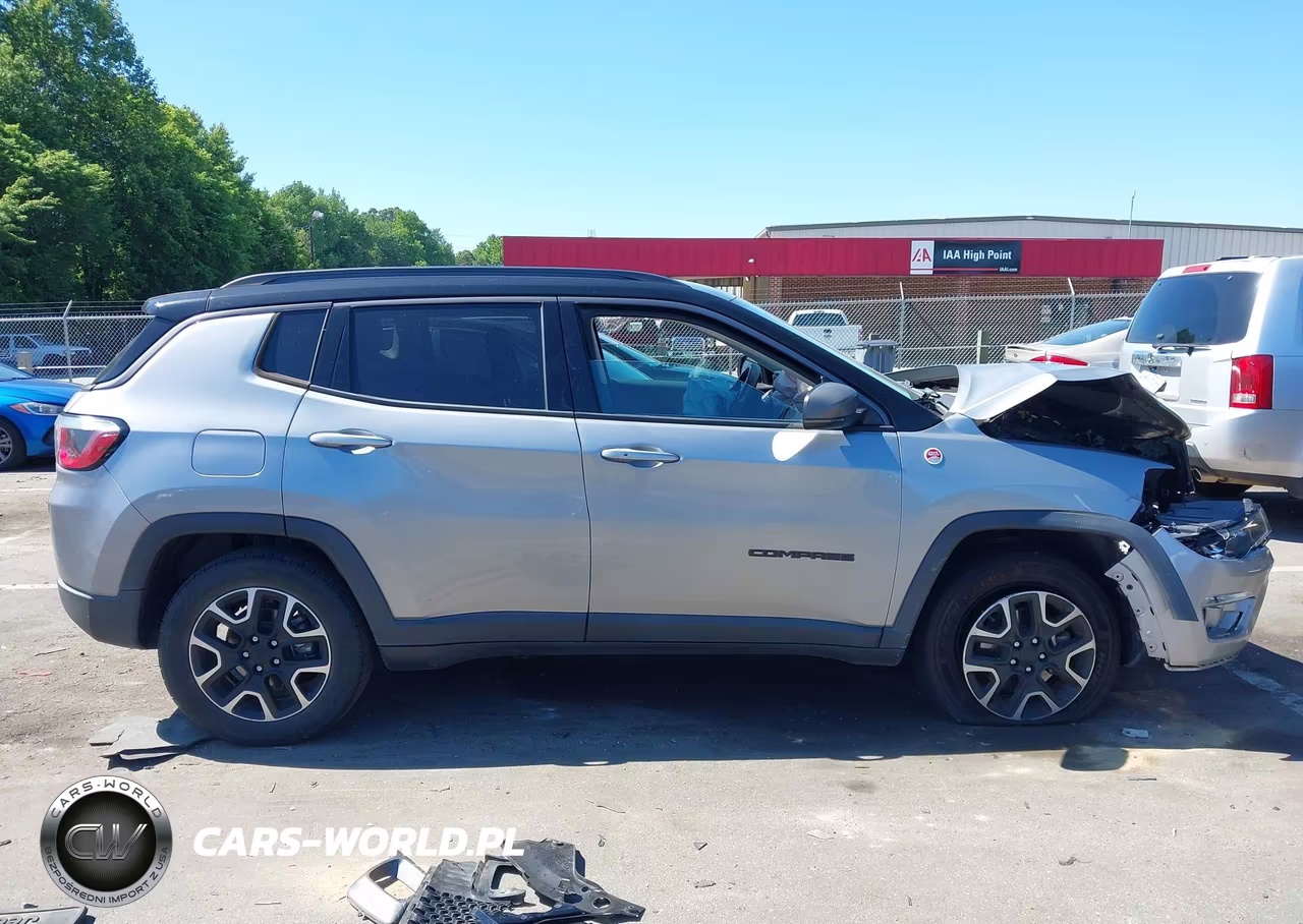 2020 Jeep Compass Trailhawk 4X4 VIN:3C4NJDDB4LT214440 - 14