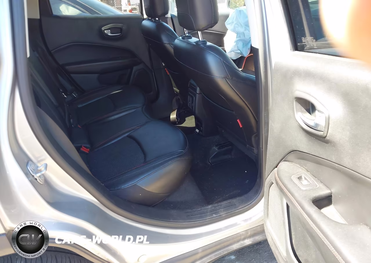 2020 Jeep Compass Trailhawk 4X4 VIN:3C4NJDDB4LT214440 - 8