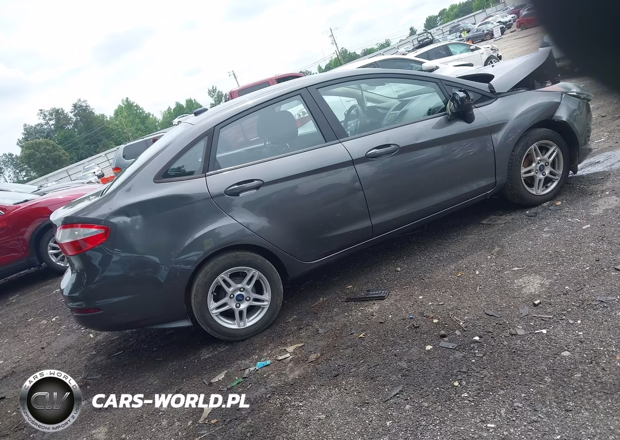 2019 Ford Fiesta Se VIN:3FADP4BJ0KM125645 - 4