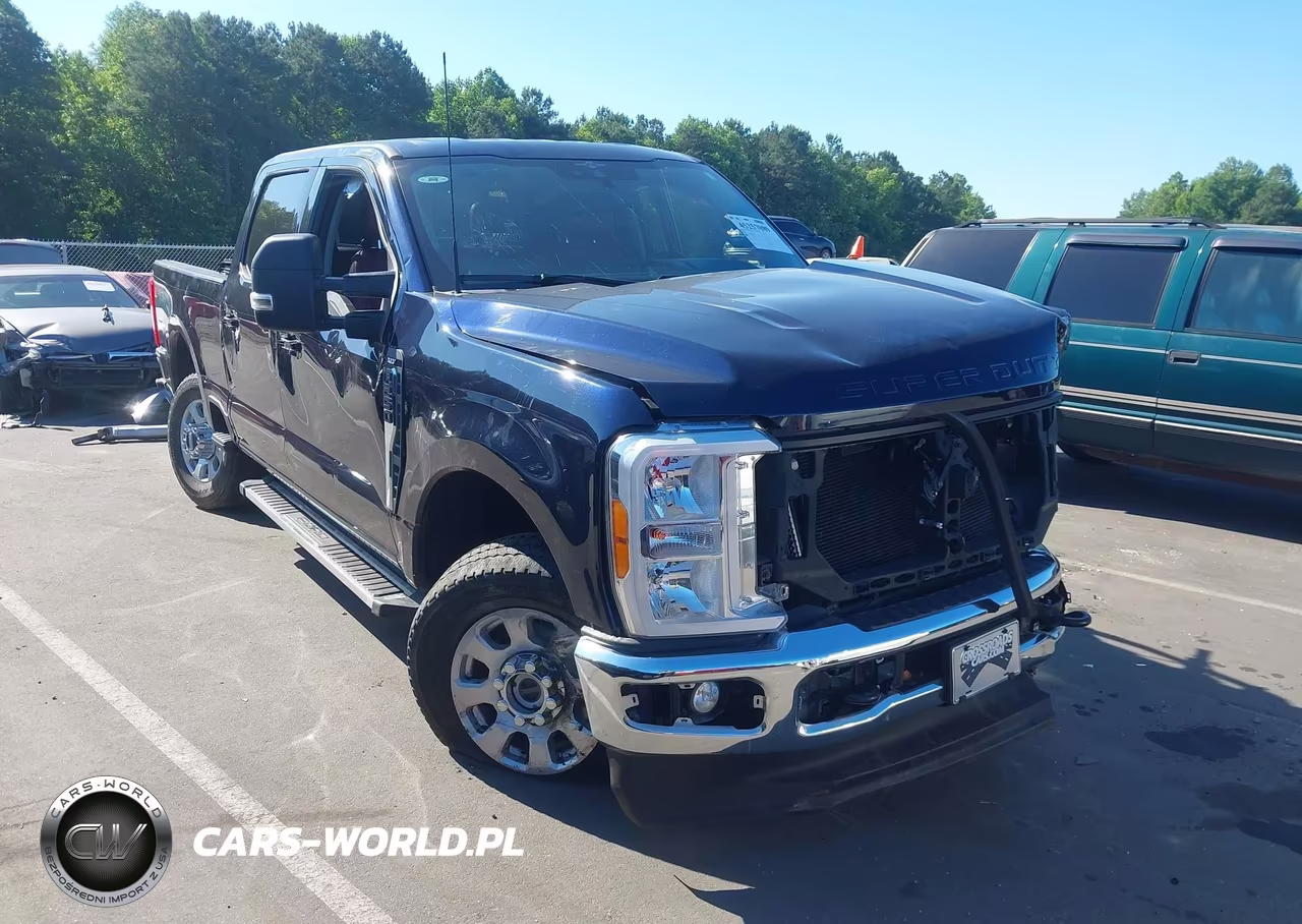 2023 Ford F-250 Xlt – zdjęcie 1 z 17