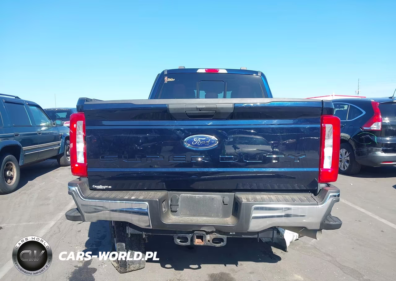 2023 Ford F-250 Xlt VIN:1FT7W2BN9PEE11136 - 17