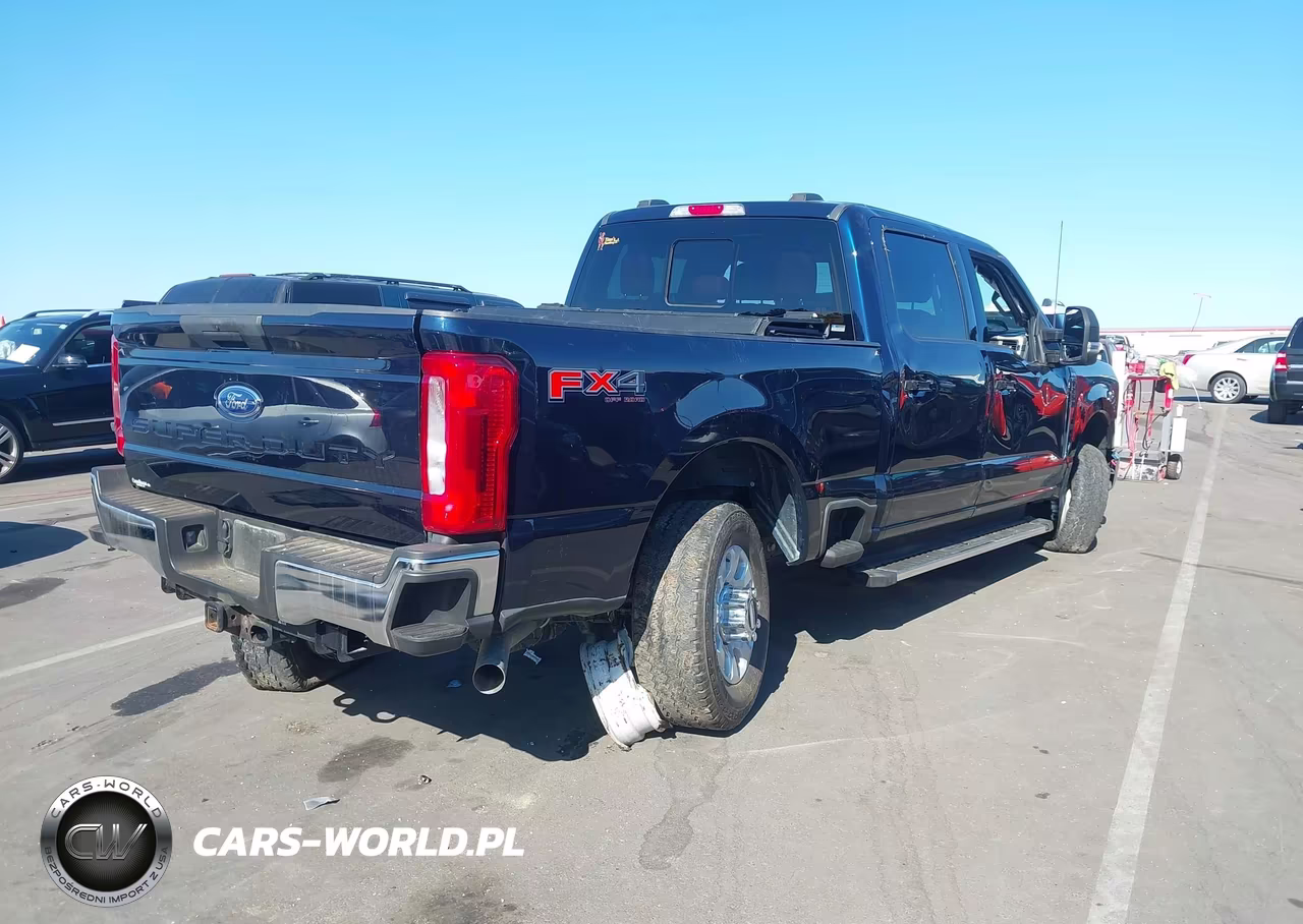 2023 Ford F-250 Xlt VIN:1FT7W2BN9PEE11136 - 4