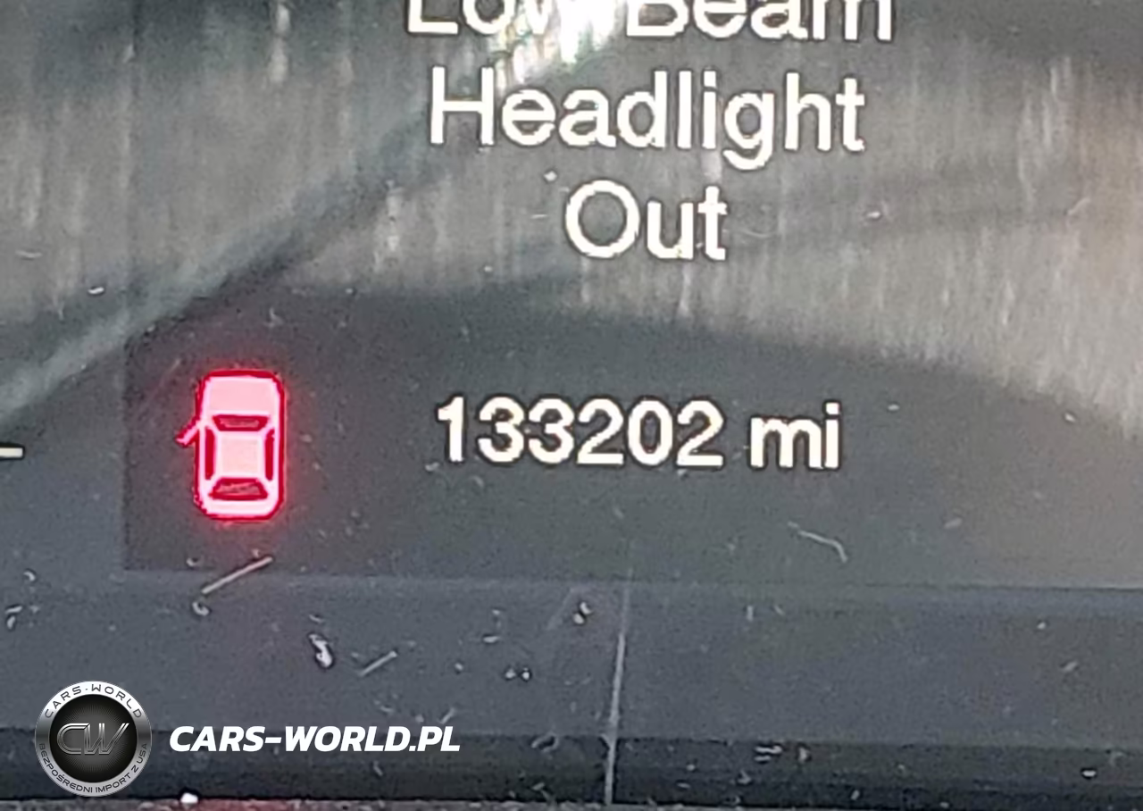 2016 Jeep Cherokee Latitude VIN:1C4PJMCB3GW118292 - 15