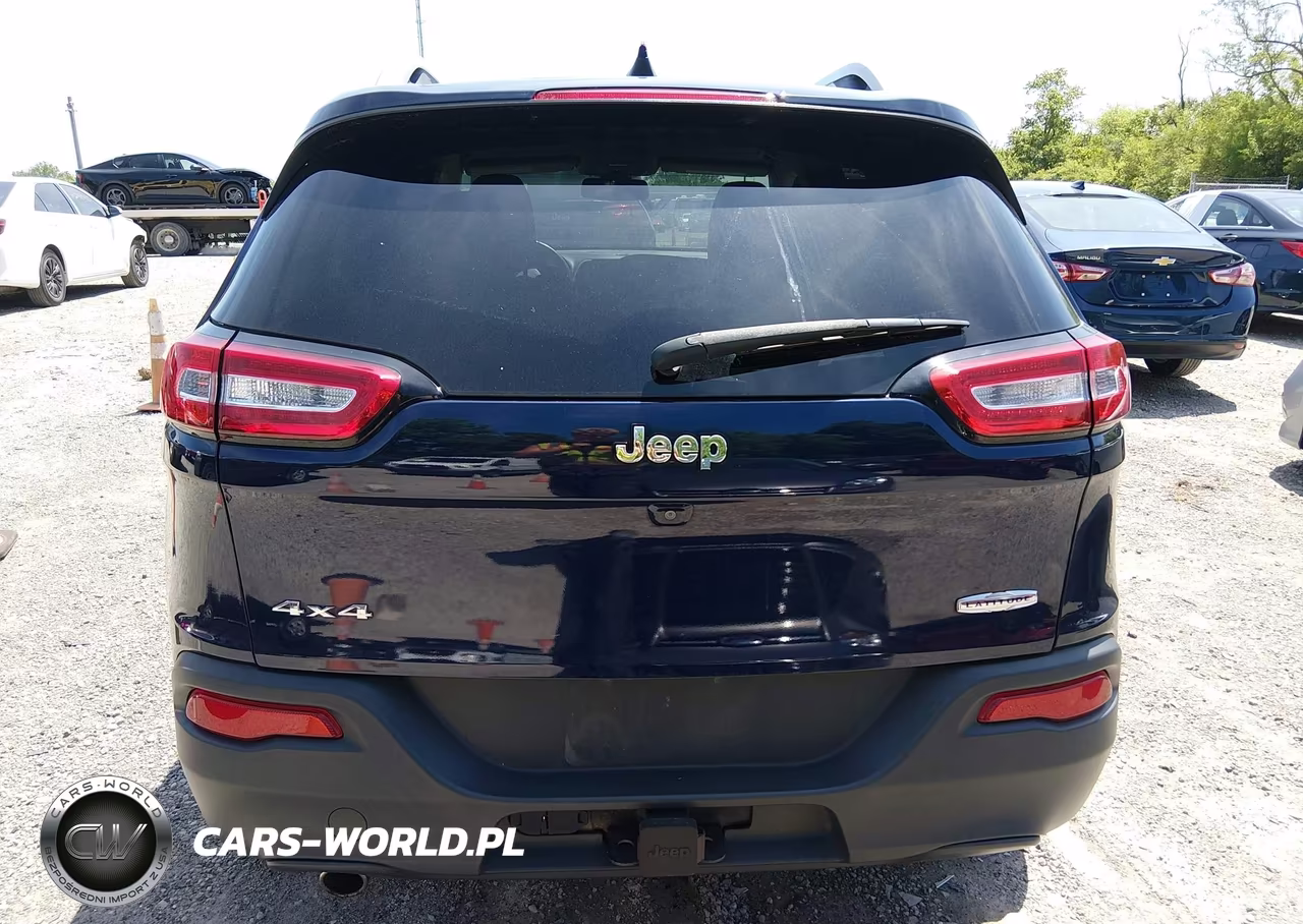 2016 Jeep Cherokee Latitude VIN:1C4PJMCB3GW118292 - 16