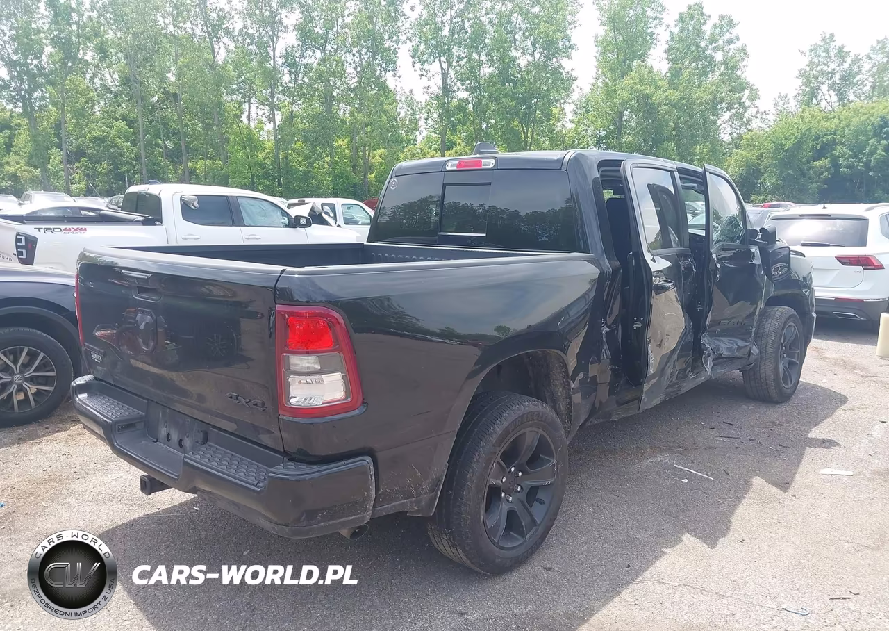2021 Ram 1500 Big Horn 4X4 5'7 Box VIN:1C6RRFFG7MN813856 - 4