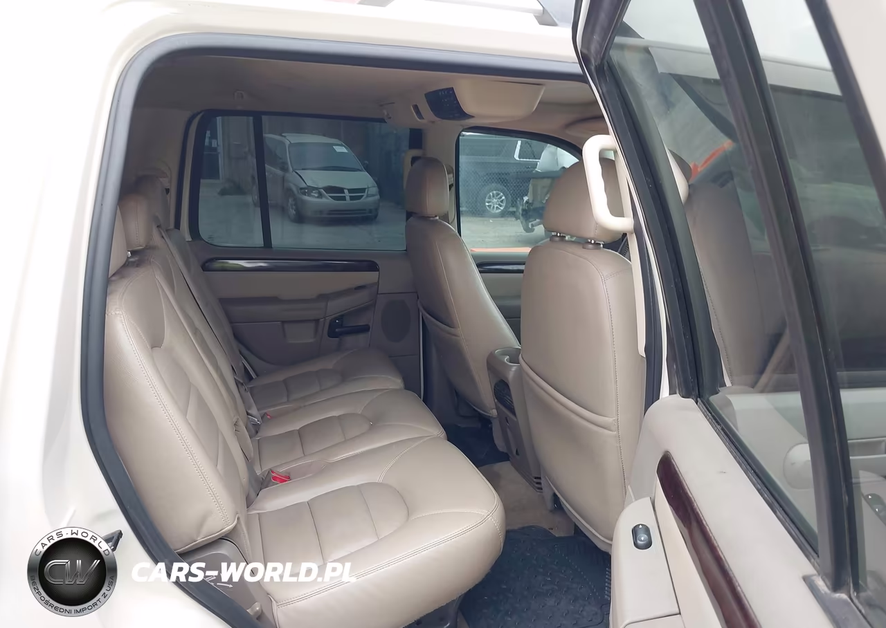 2005 Ford Explorer Limited VIN:1FMDU75E15ZA05323 - 8