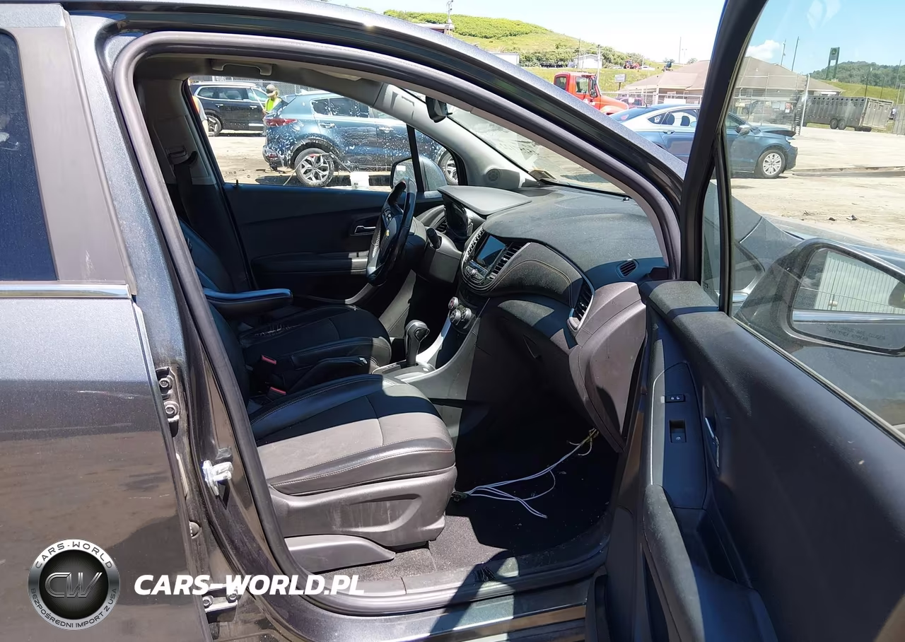 2018 Chevrolet Trax Lt VIN:KL7CJPSB4JB685477 - 5