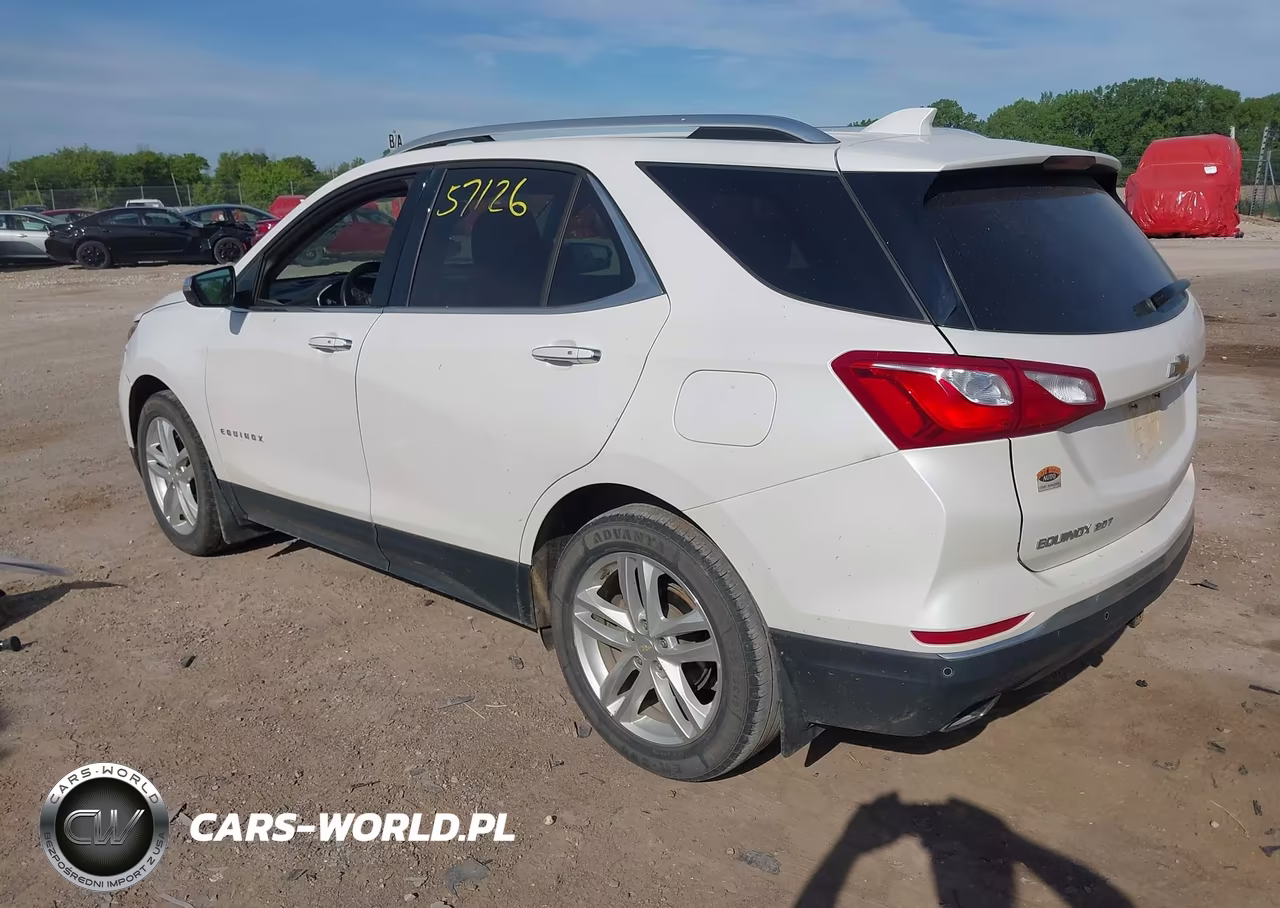 2018 Chevrolet Equinox Premier VIN:2GNAXWEX1J6330075 - 3