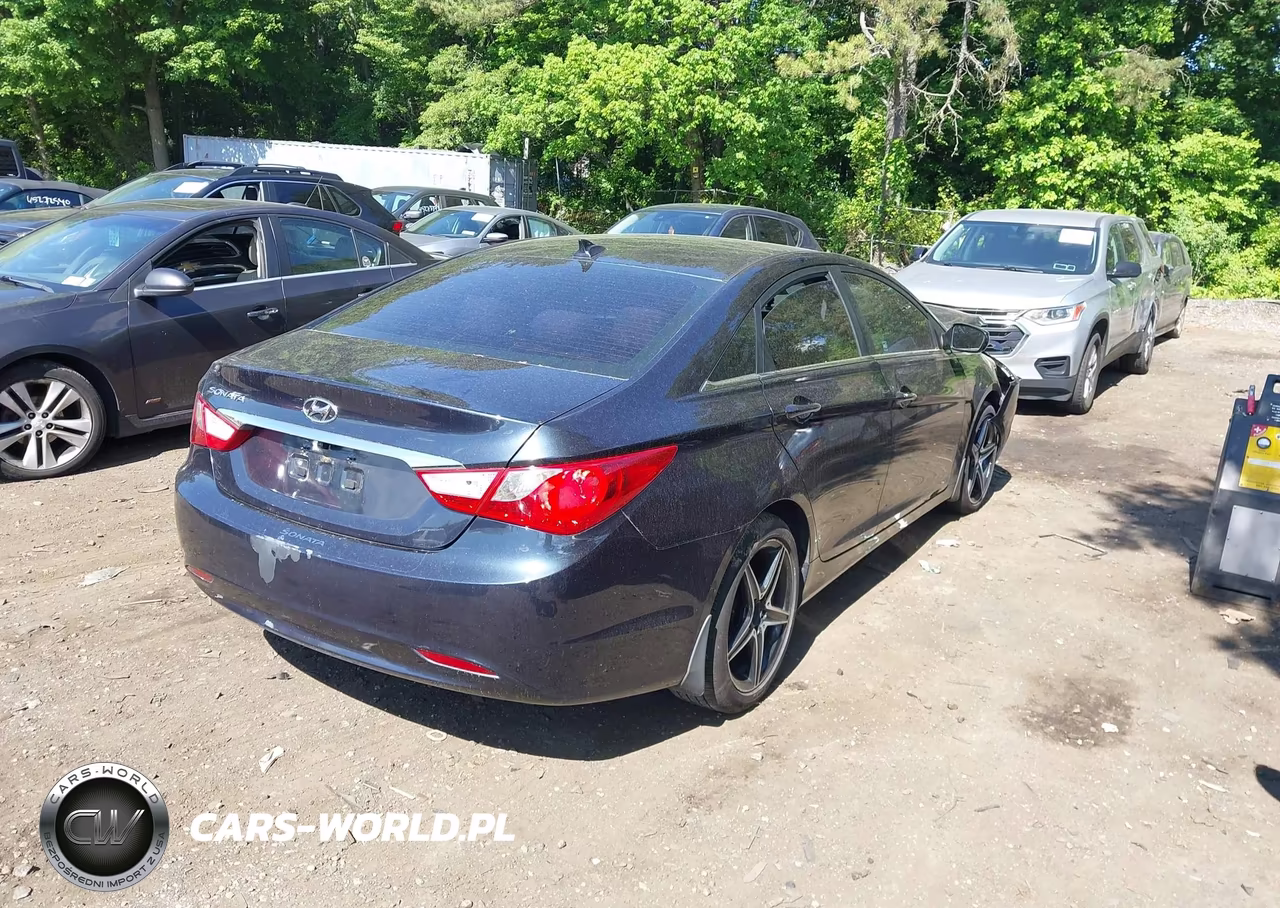 2013 Hyundai Sonata Gls VIN:5NPEB4AC3DH533212 - 4