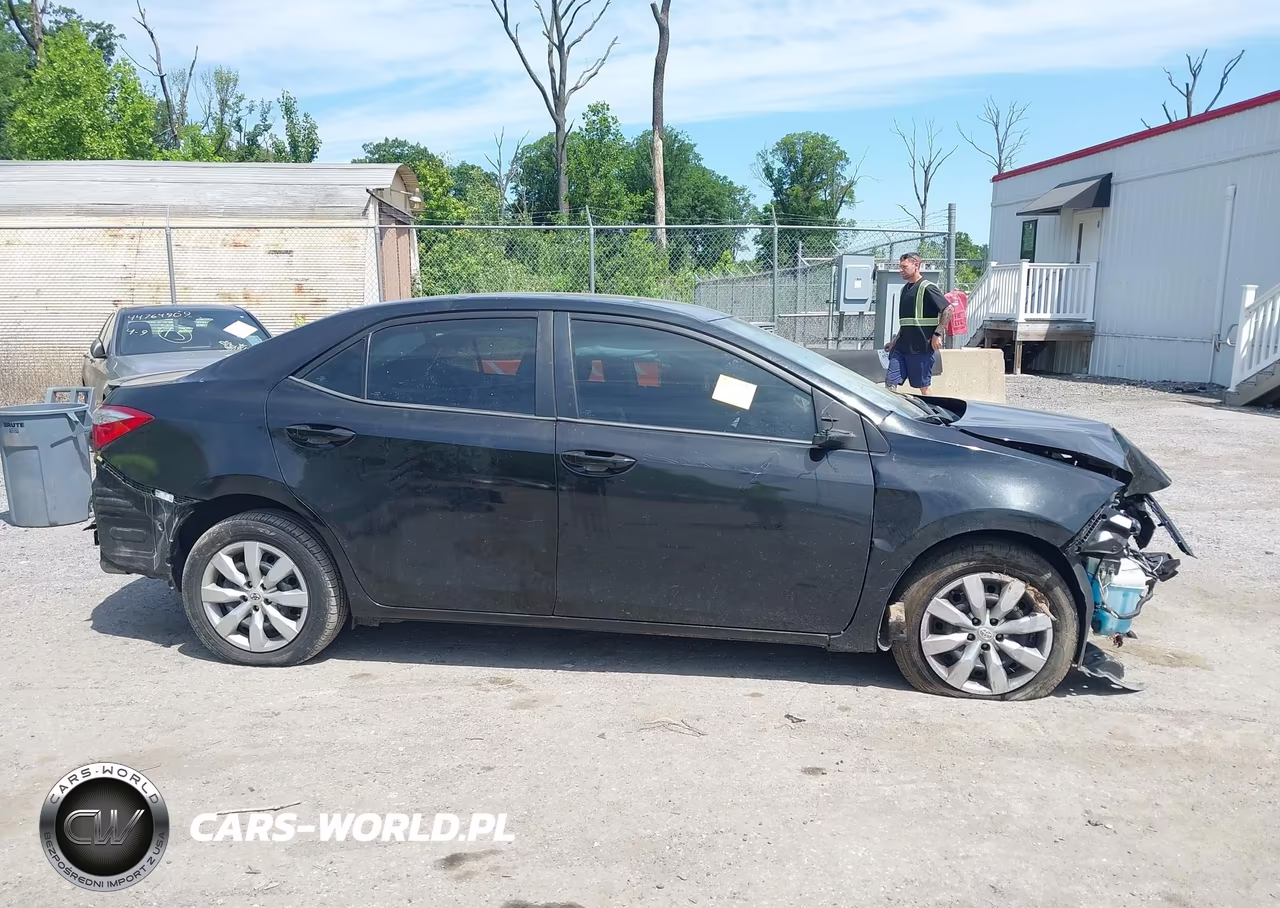 2015 Toyota Corolla S VIN:2T1BURHE6FC353889 - 13