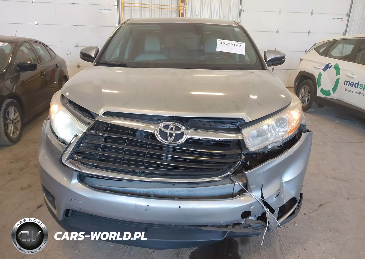 2014 Toyota Highlander Le V6 VIN:5TDBKRFH4ES051803 - 6