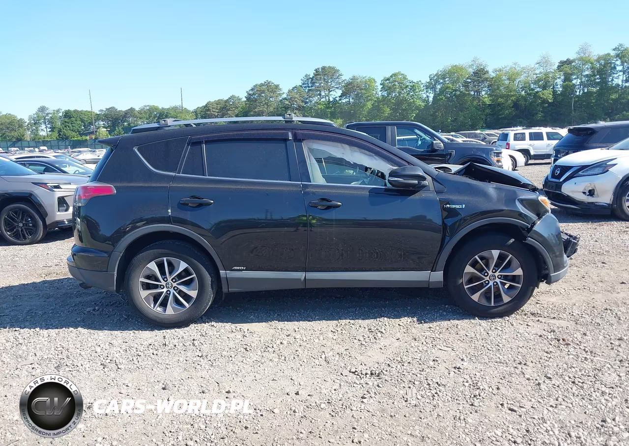 2018 Toyota Rav4 Hybrid Xle VIN:JTMRJREV2JD247995 - 13
