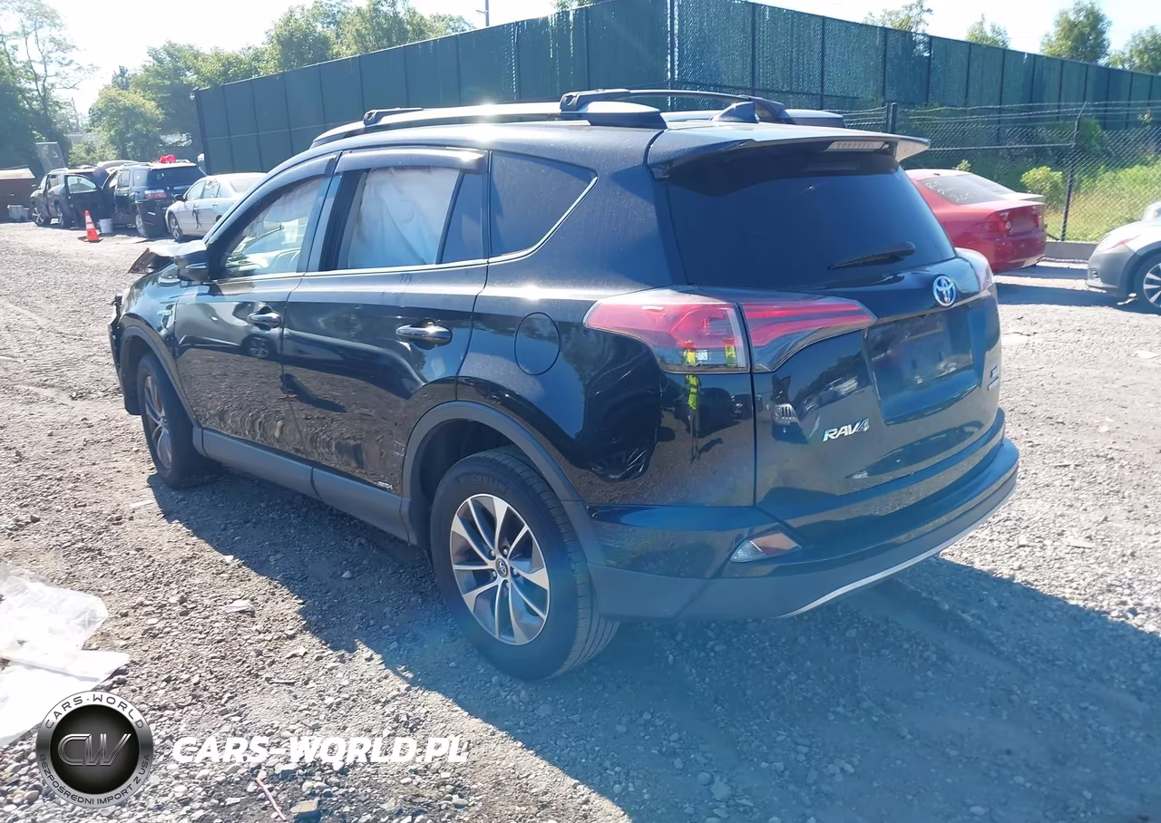 2018 Toyota Rav4 Hybrid Xle VIN:JTMRJREV2JD247995 - 3