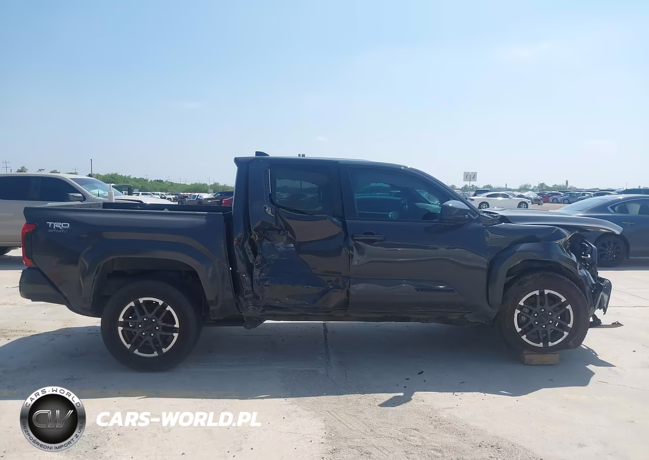 2025 Toyota Tacoma Trd Sport VIN:3TMKB5FN4SM024711 - 13